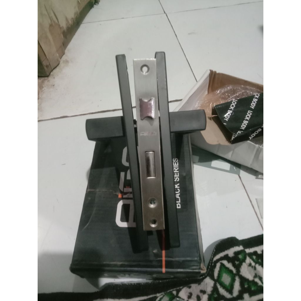 konci pegangan pintu kecil 20  cm