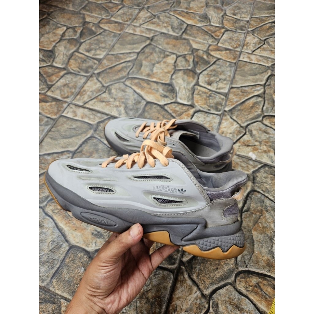 sepatu rare adidaOzweego celox