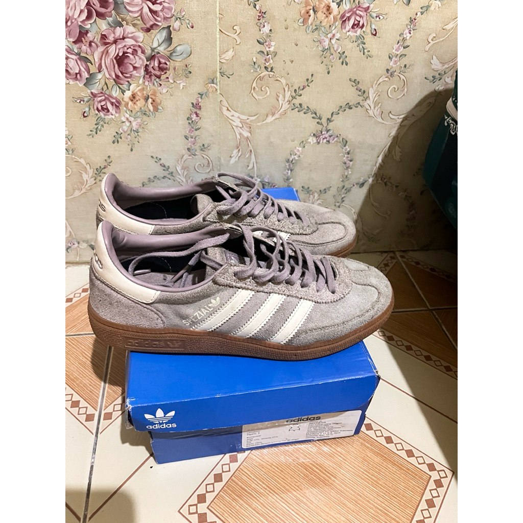preloved Adidas Original