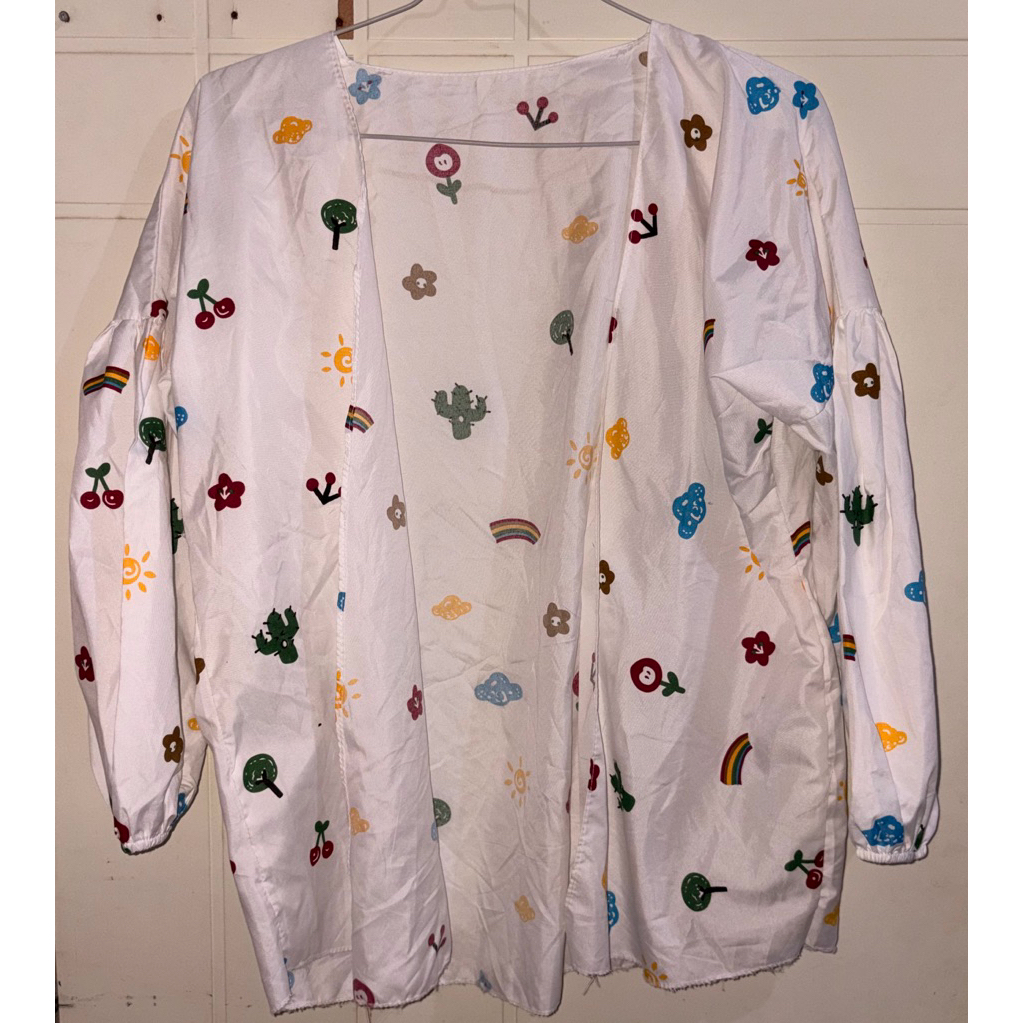 Outer Cardigan Wanita Putih Motif Doodle Lucu Balon Lengan Kerut