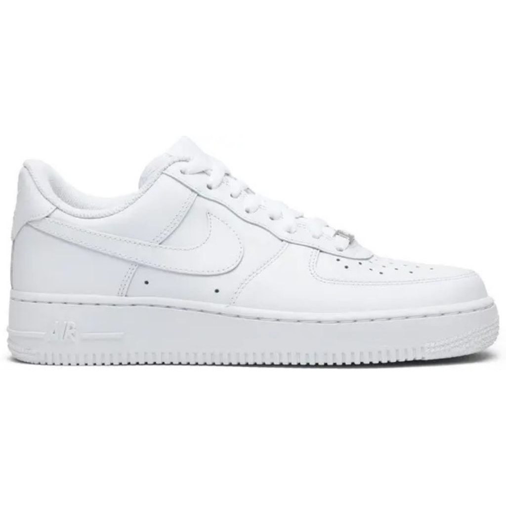 Sepatu Air Force 1 '07 Triple White SKU 315122-111
