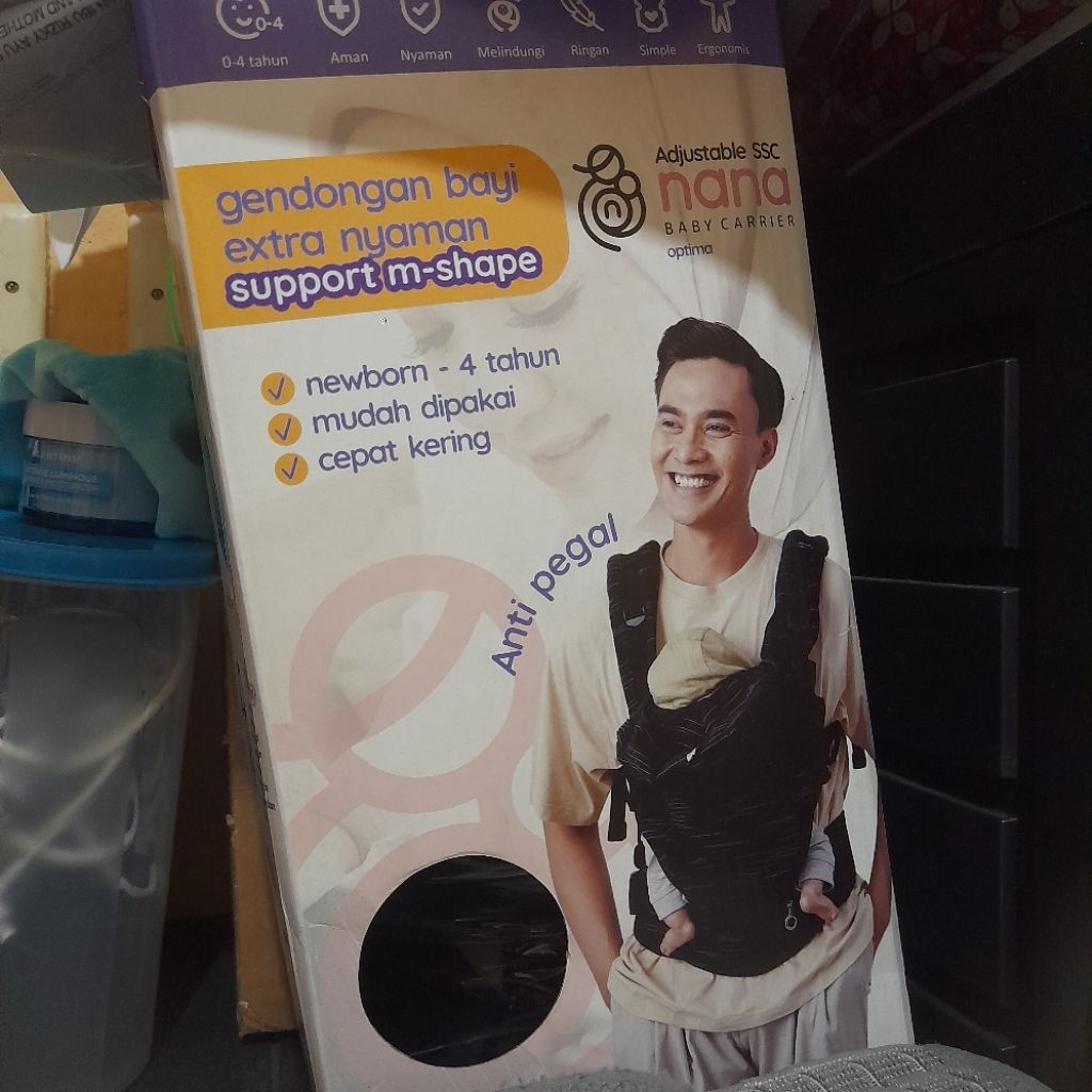 GENDONGAN PRELOVED NANA BABY CARRIER OPTIMA GERIMIS WARNA HITAM