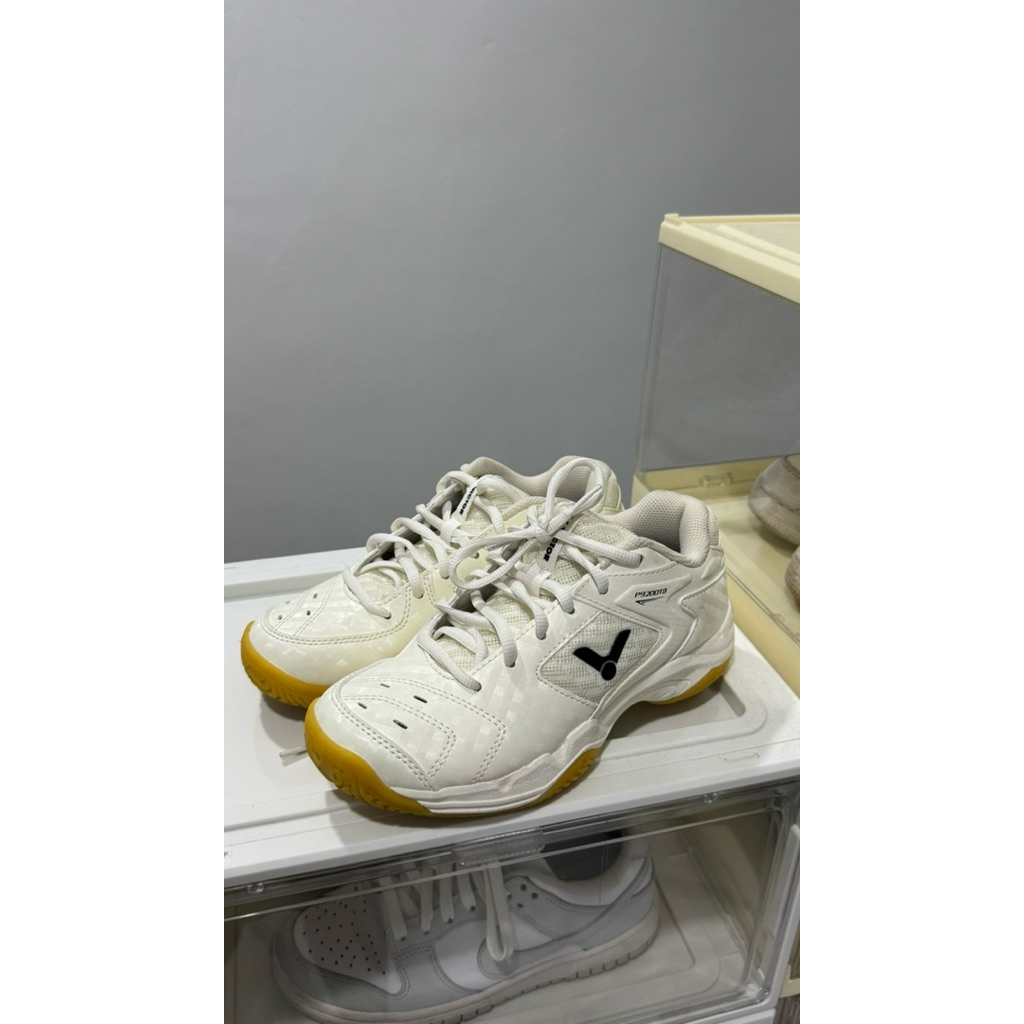 sepatu badminton wanita | sepatu victor badminton