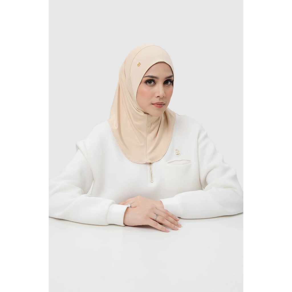 INSTAN SLIP ON - BUTTONSCARVES