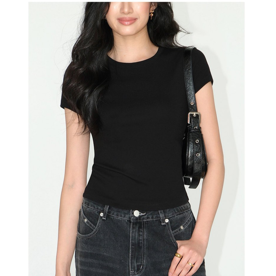 Kaos Wanita Perfect Fit Cotton Cloud Putih Fitted T-shirt Cewek Women Casual Cotton Premium Basic Mi