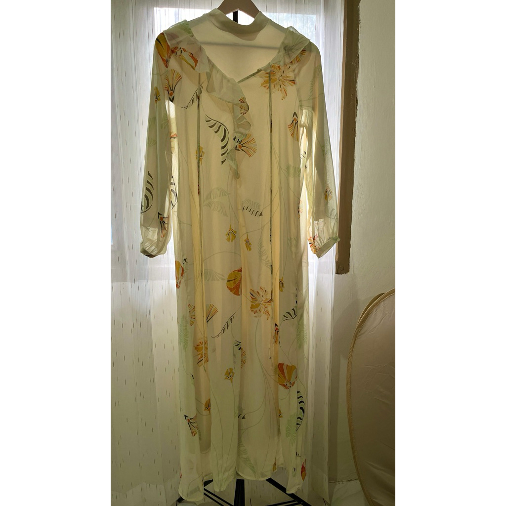 preloved dress minimal