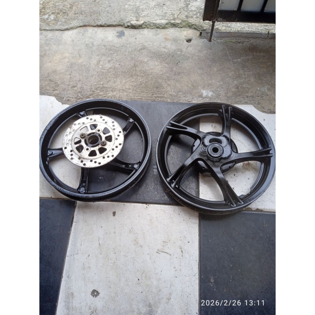 Velg racing Yamaha Xeon original