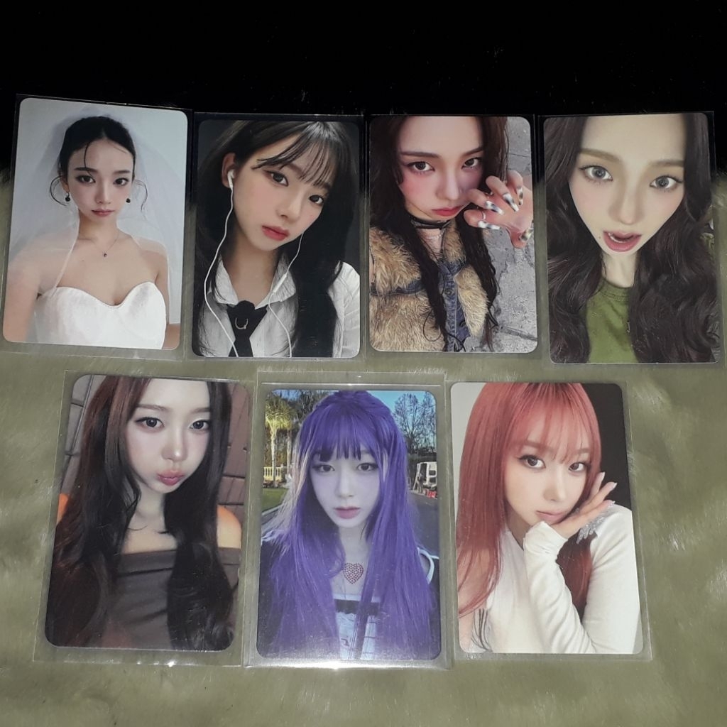 Official PC Photocard Karina Wink Giselle Red Dress Merah Bella Magazine Belle Winter Luckydraw LD E