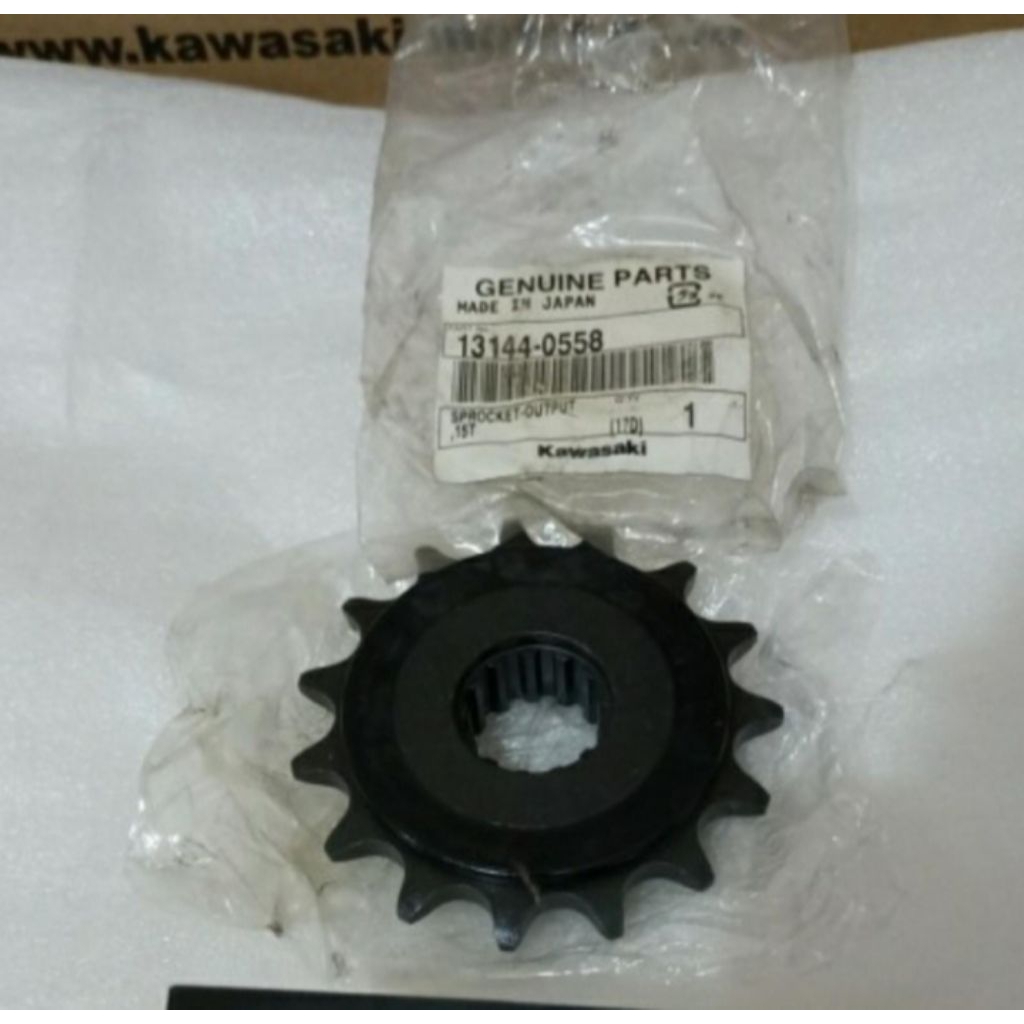 GEAR GIR DEPAN 15T Z800 Z800 ABS