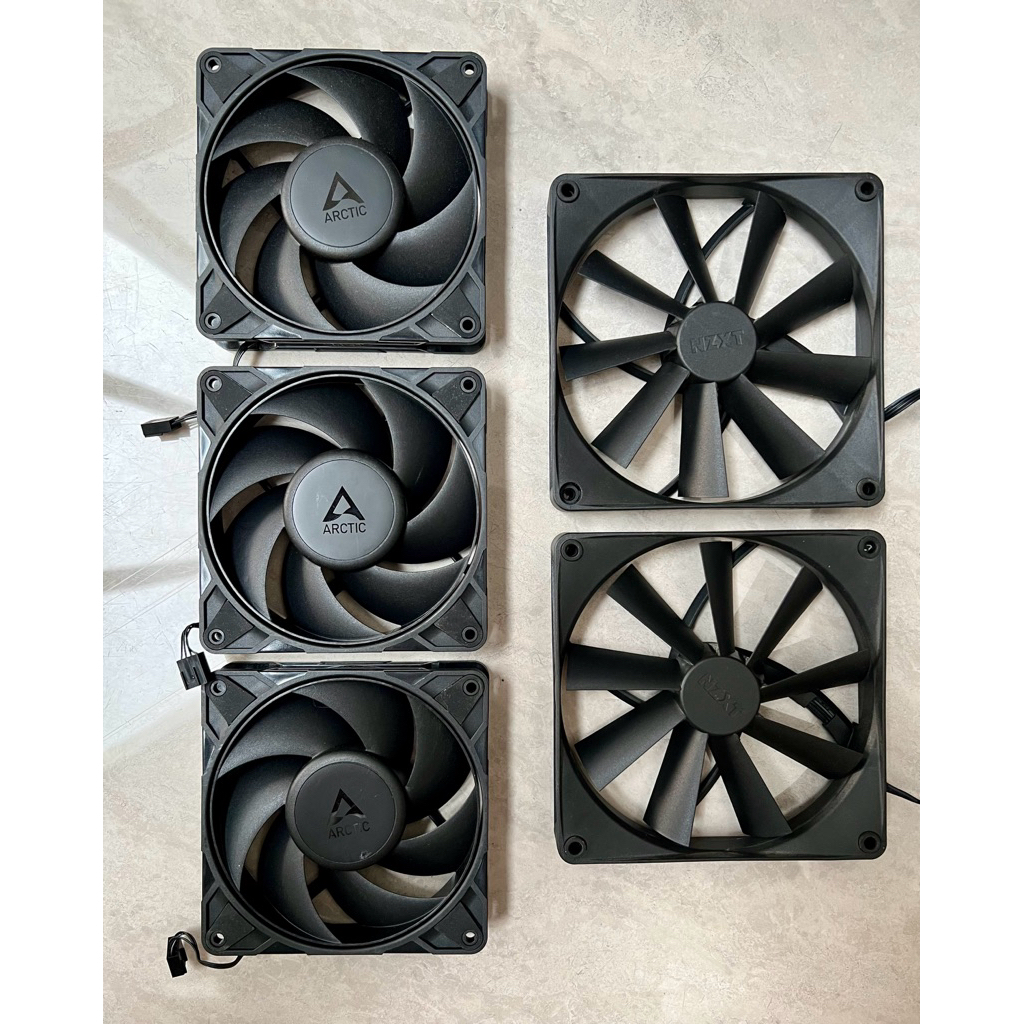 Arctic P12 Pro dan Nzxt F140Q fans