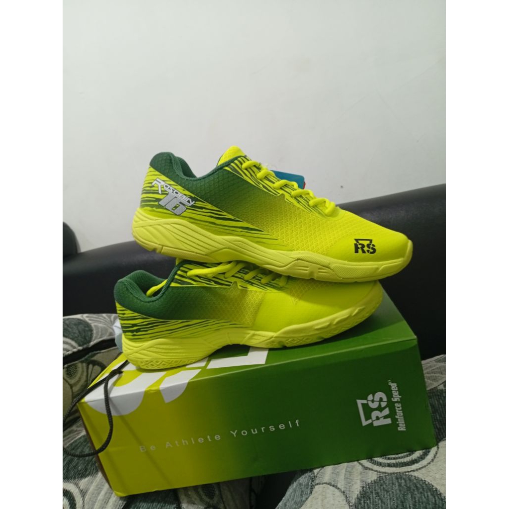 sepatu rs rosobin