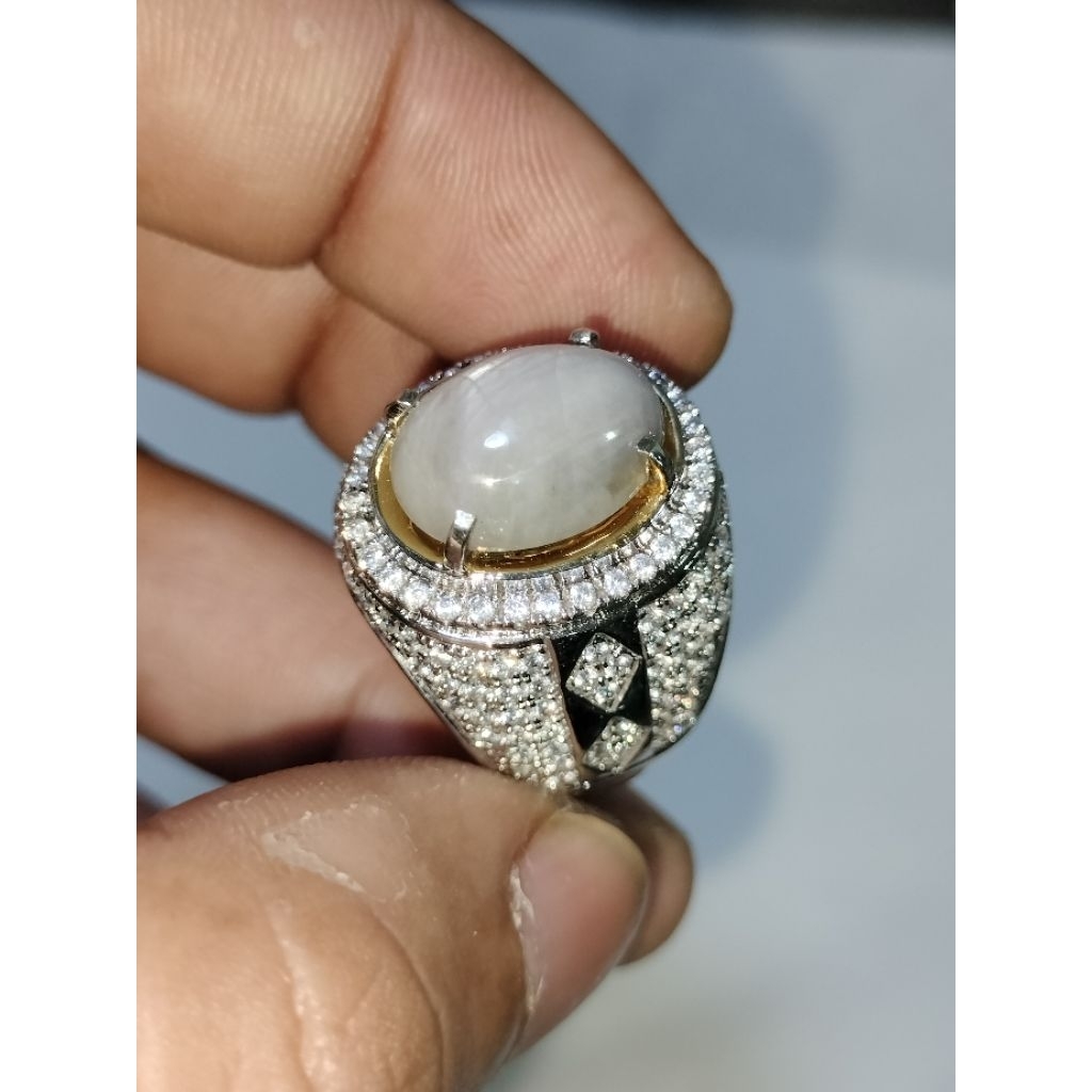 NATURAL SAPPHIRE STAR BURMA