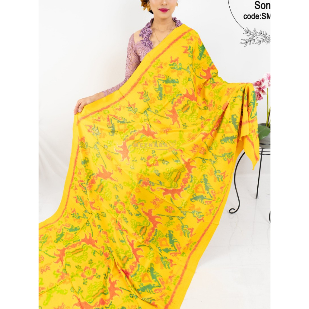 MEYNDRA BUSANA--Sutra Mastuli Lasem Selendang Songket / Sutra Mastuli Bali