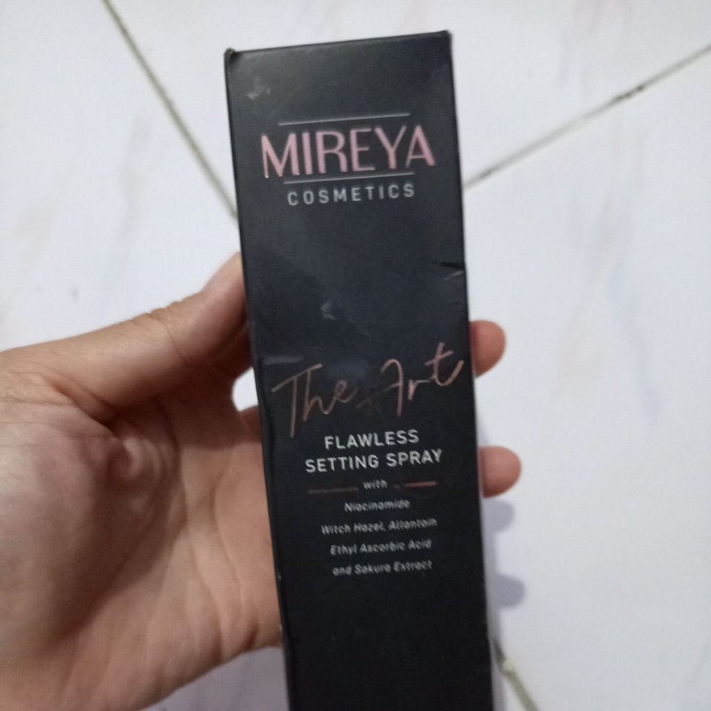 Preloved Mireya Setting Spray Kosmetik