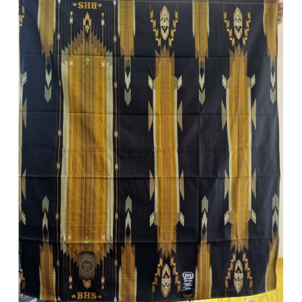 SARUNG BHS SGC SIGNATURE GOLD WARNA HITAM LIMITED EDITION