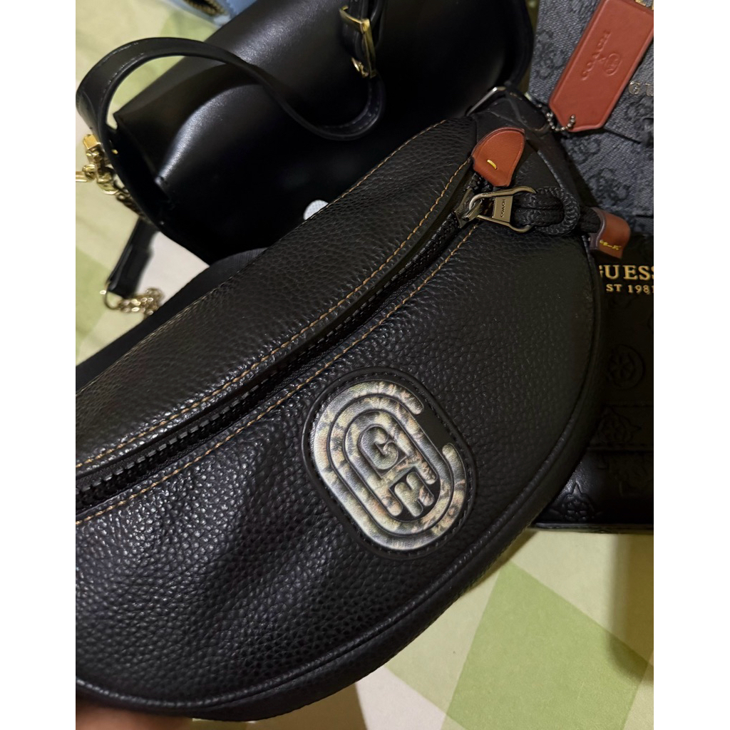 Preloved Waist Bag Coach