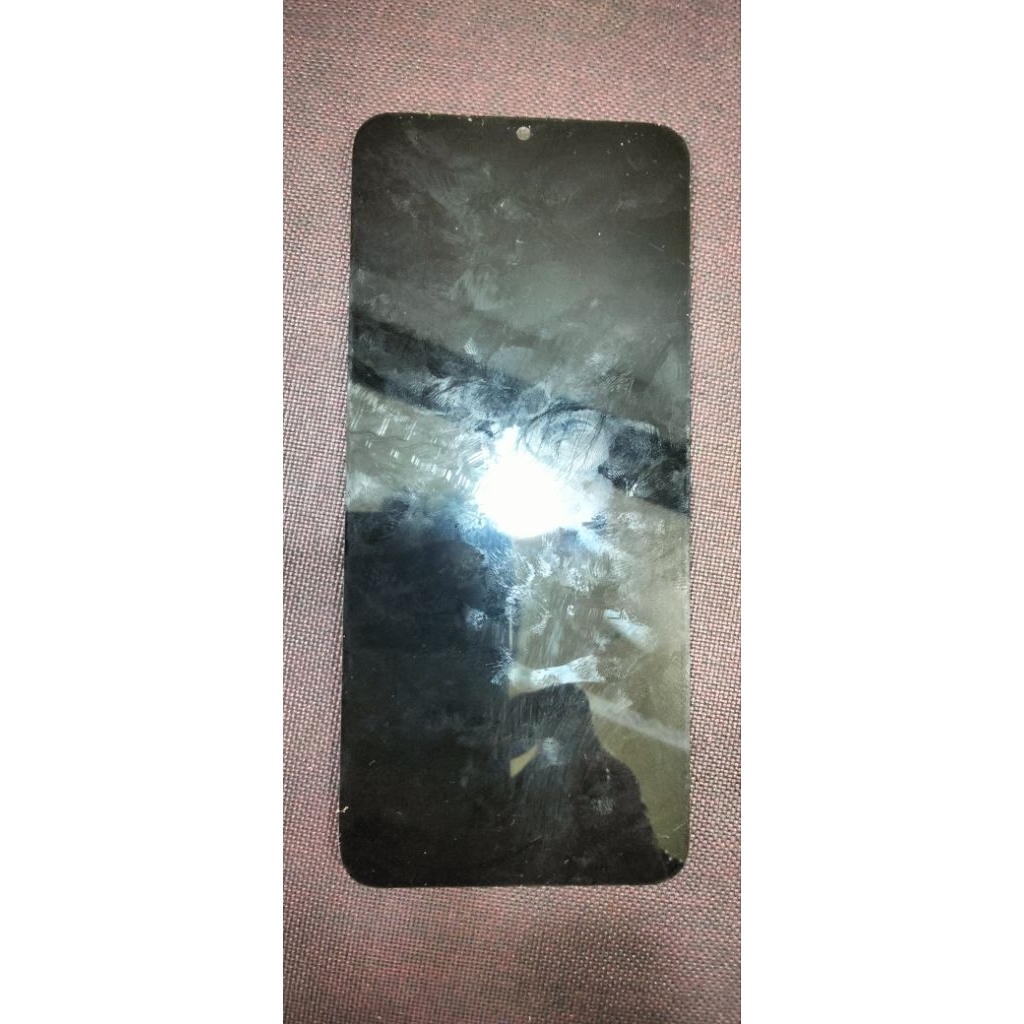lcd realme c33