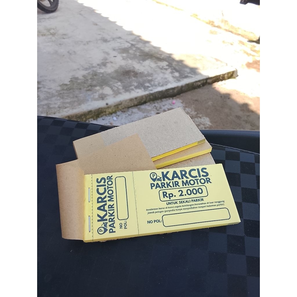 KARCIS PARKIR MOTOR MOBIL CUSTOM TULISAN KERTAS WARNA