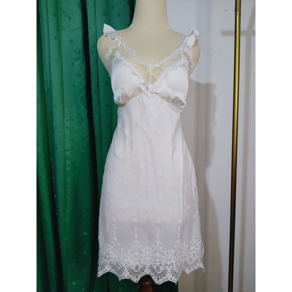 Preloved sexy lingerie