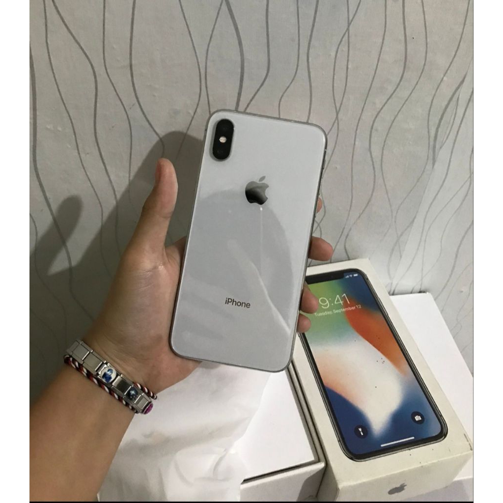 iPhone x 64gb inter ram 3