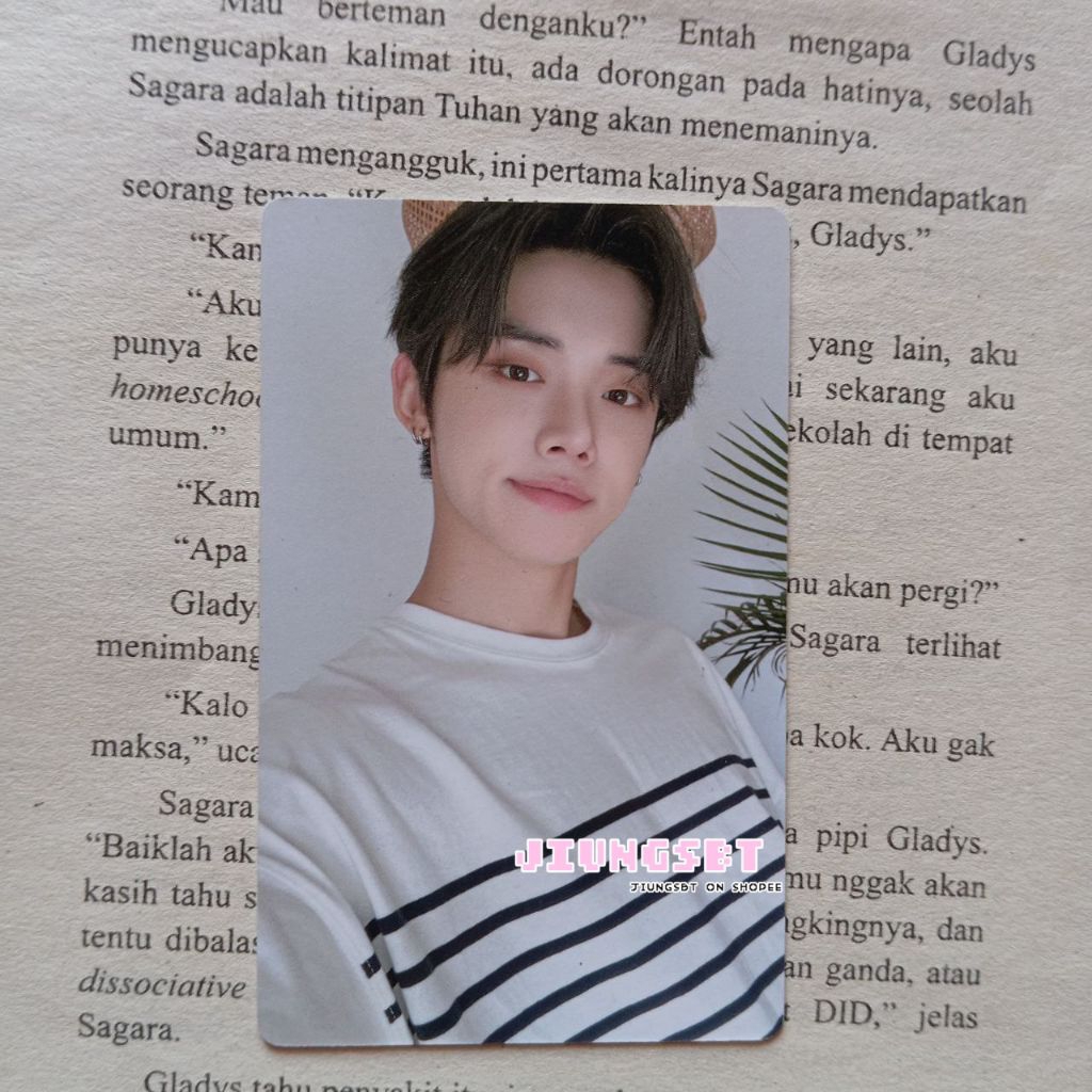 [OFFICIAL] Photocard Yeonjun TXT SG23
