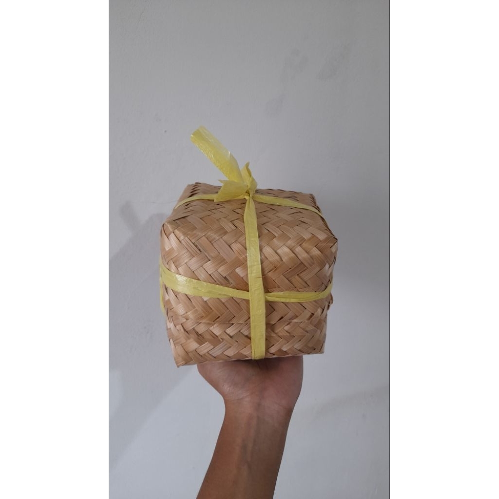 kupat besek ketupat kupat pipiti