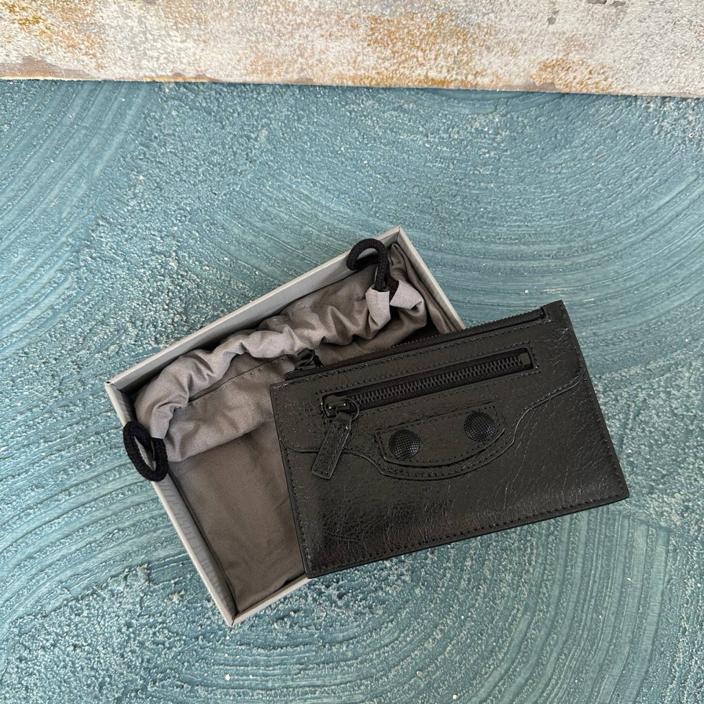 B L C G CAGOLE BLACK ZIP CARD