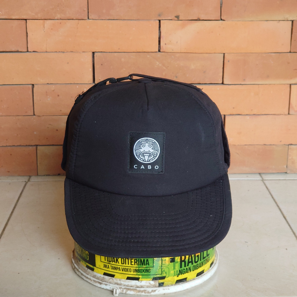 TOPI OUTDOOR TOPI SEPEDA CABO EARFLAP ORIGINAL