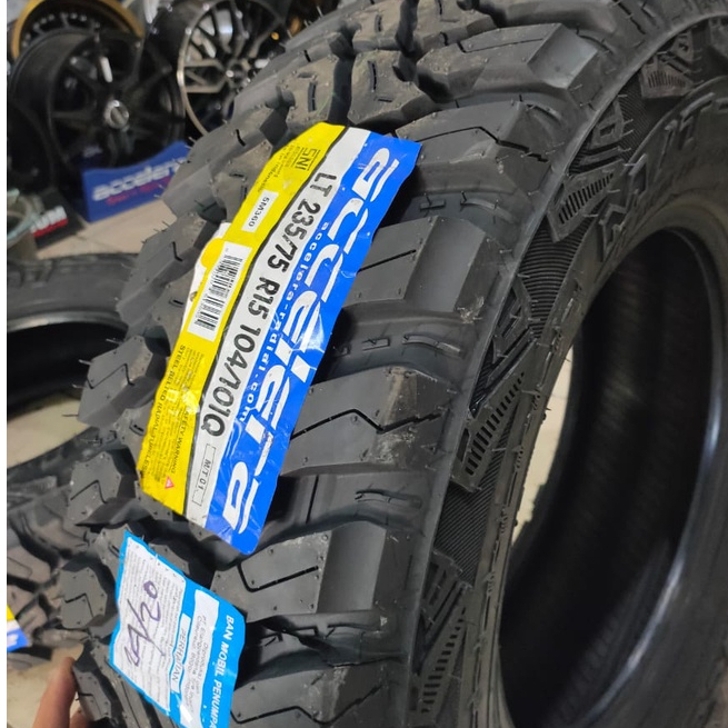 Ban Mobil Merk Accelera MT-01 235/75 Ring15