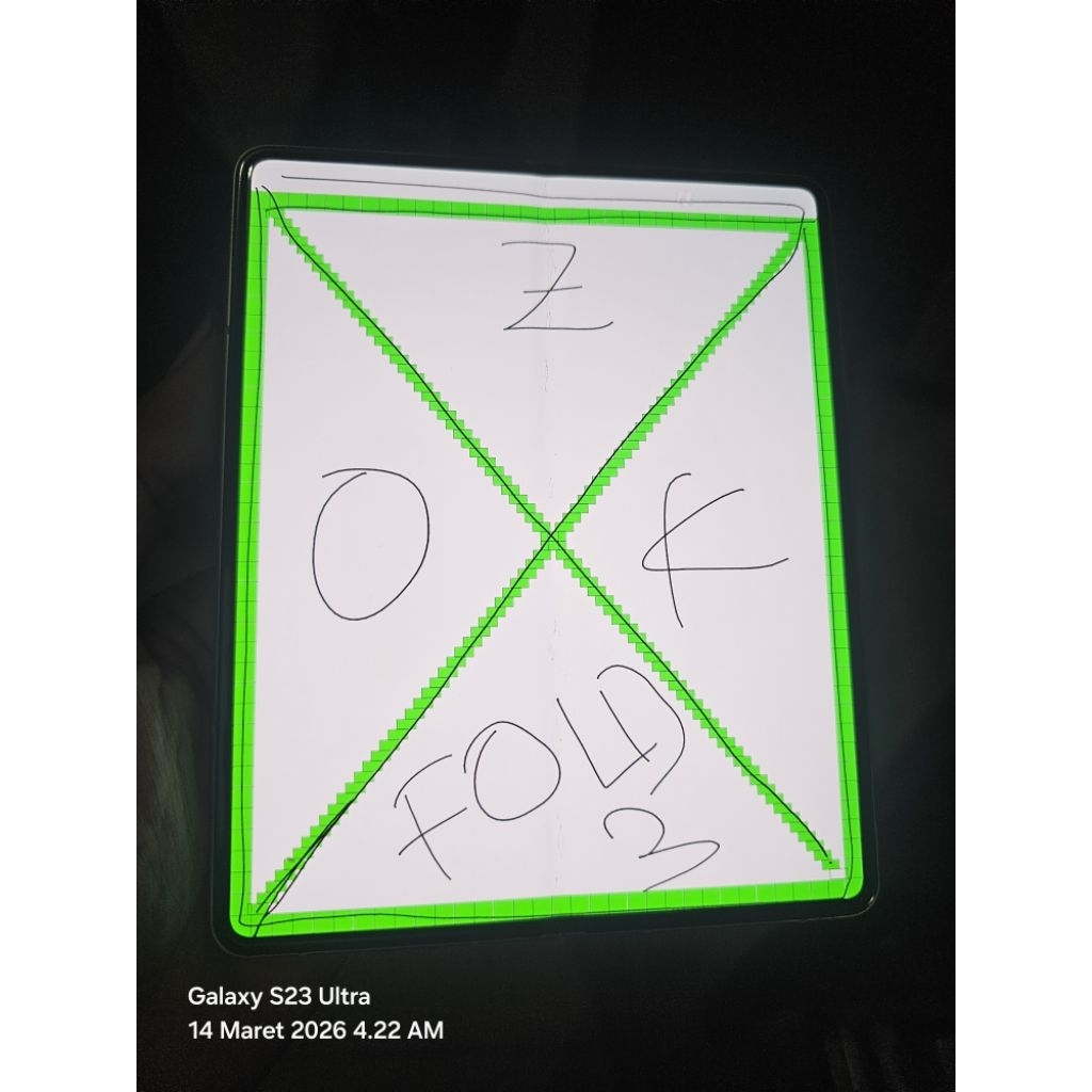 Lcd dalam samsung Z Fold 3 copotan