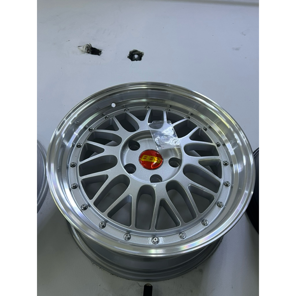 Velg Mobil Classic  Celong BBS-LM Ring 17 Lebar 7,5/8,5 Civic fd/turbo Accord Brv Hrv Camry Odessy