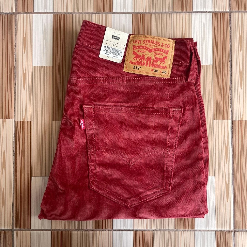 LEVIS 511 / SIZE 32x30 SLIM TAPER CORDUROY