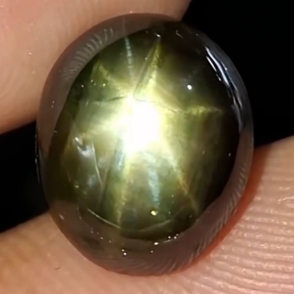 Natural 12 Ray Star Sapphire No Heat Thailand Rare Item