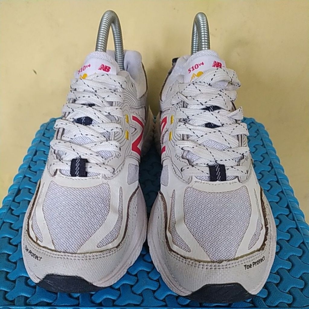 Sepatu Second New Balance Size 37 Insole 23,5 cm