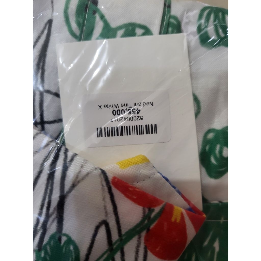 nadjani time white x