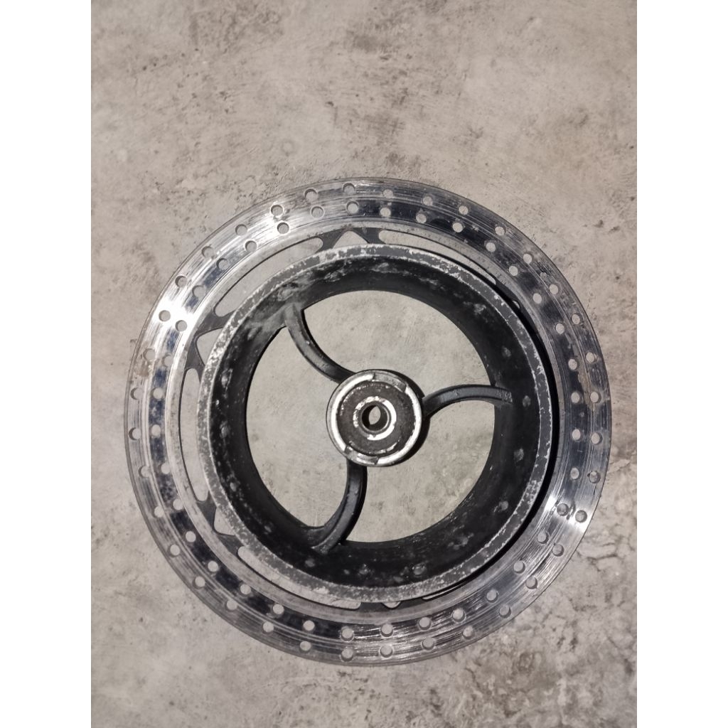 tromol depan set piringan ninja r original
