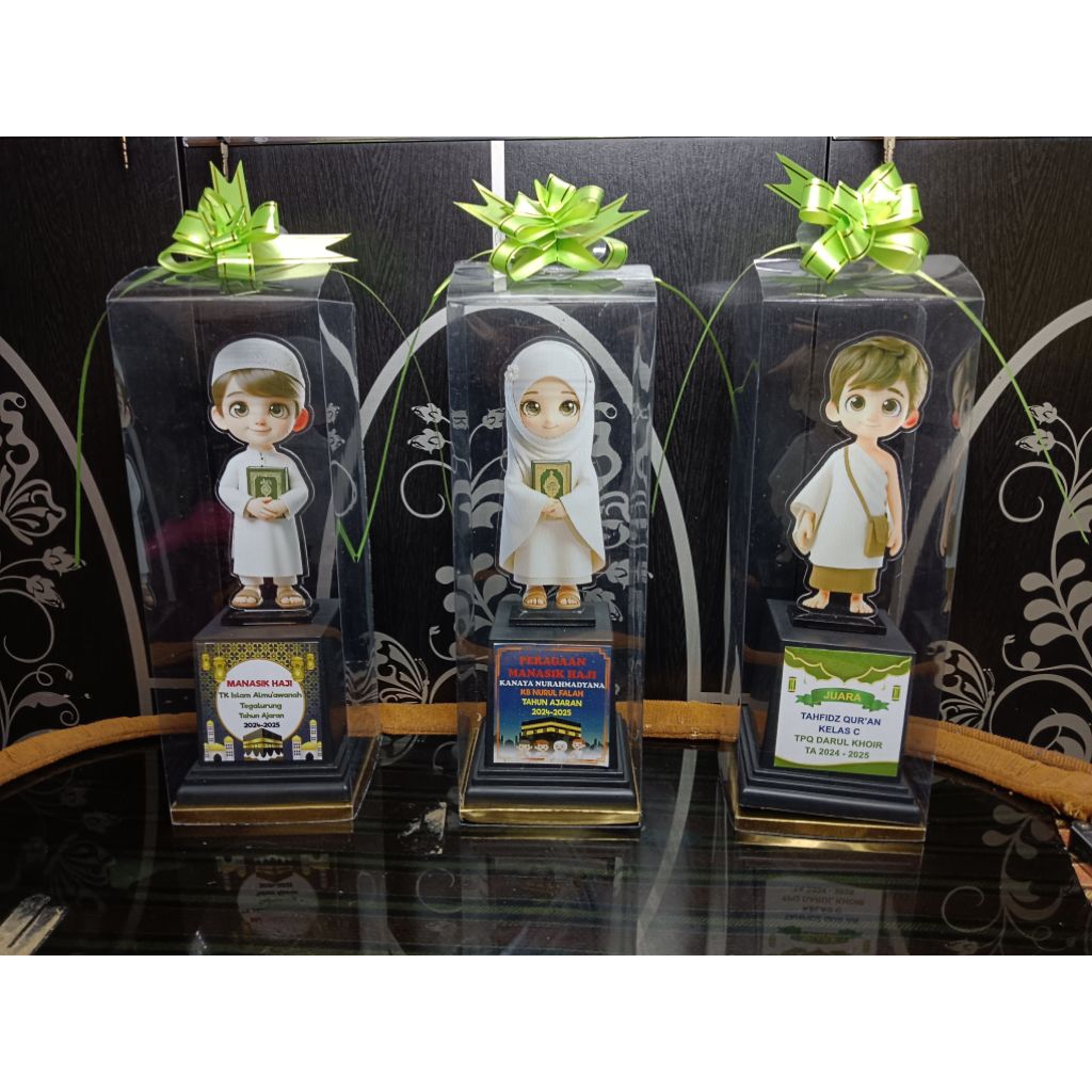 fullset Piala Manasik Haji Piala Khotmil quran Akrilik untuk Wisuda Tahfid dengan pita mika