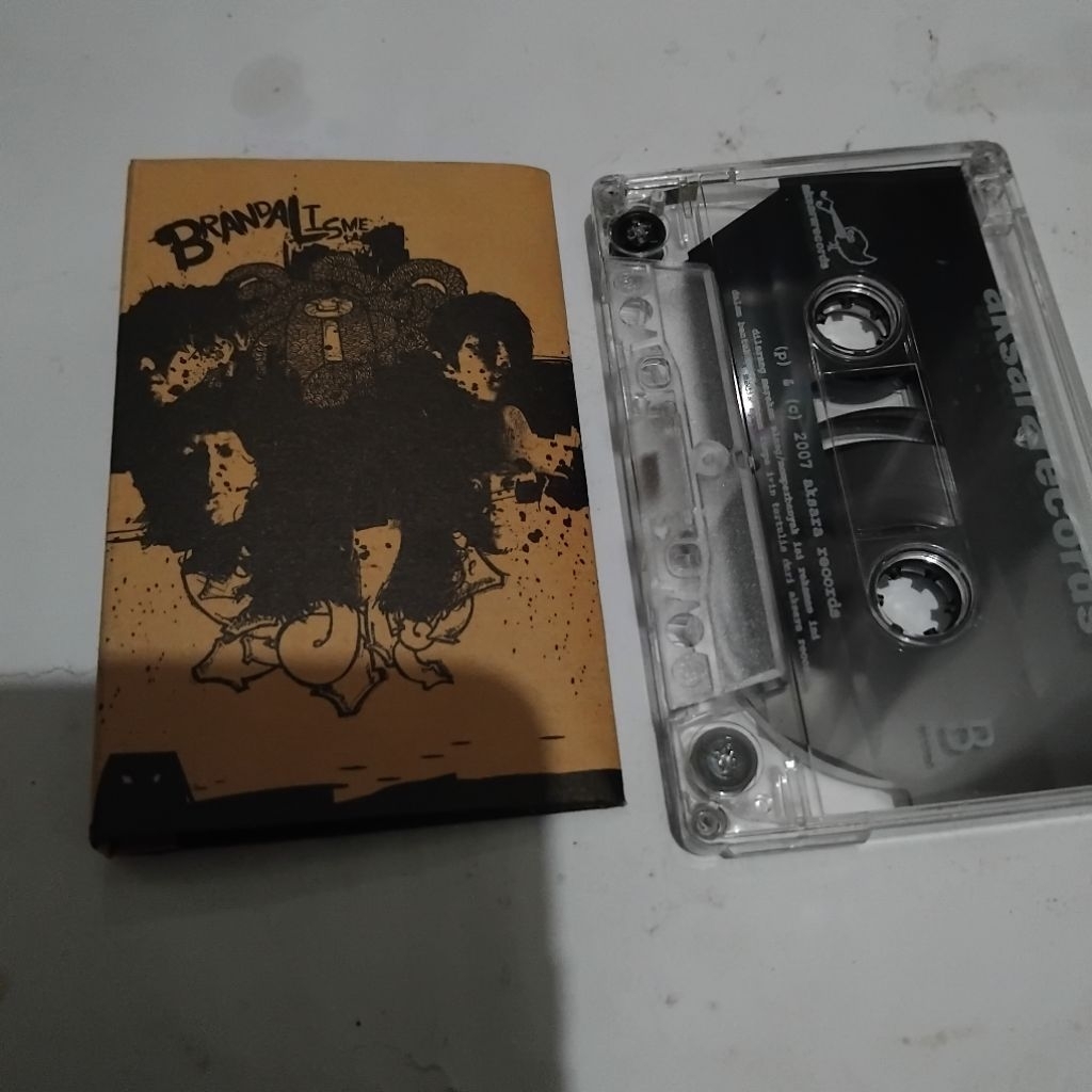Kaset Pita Band Indie The Brandals