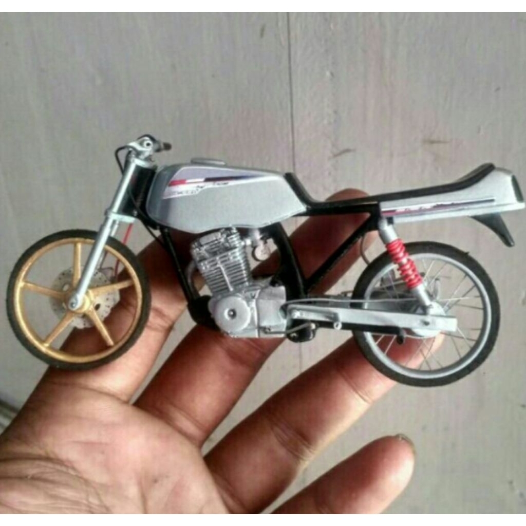 miniatur motor Honda gl pro edisi surex free velg jari jari