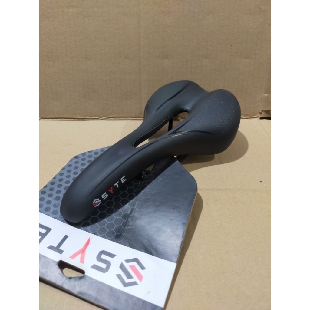 Jok Sadel Syte ST-G169 Sepeda Lipat MTB Sadle Bolong