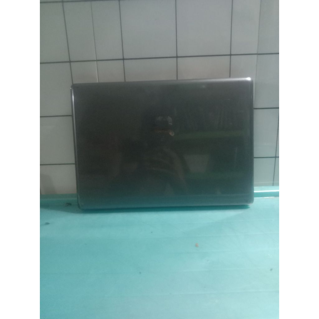 laptop hp Compaq presario v3700