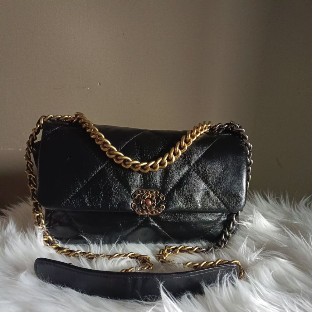Chanel 19 Flap