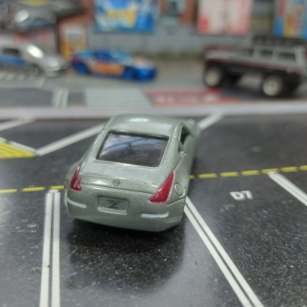 Tomica Nissan Fairlady z JUNK