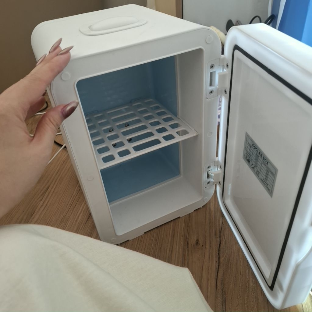 kulkas skincare cooler box skincare lampu