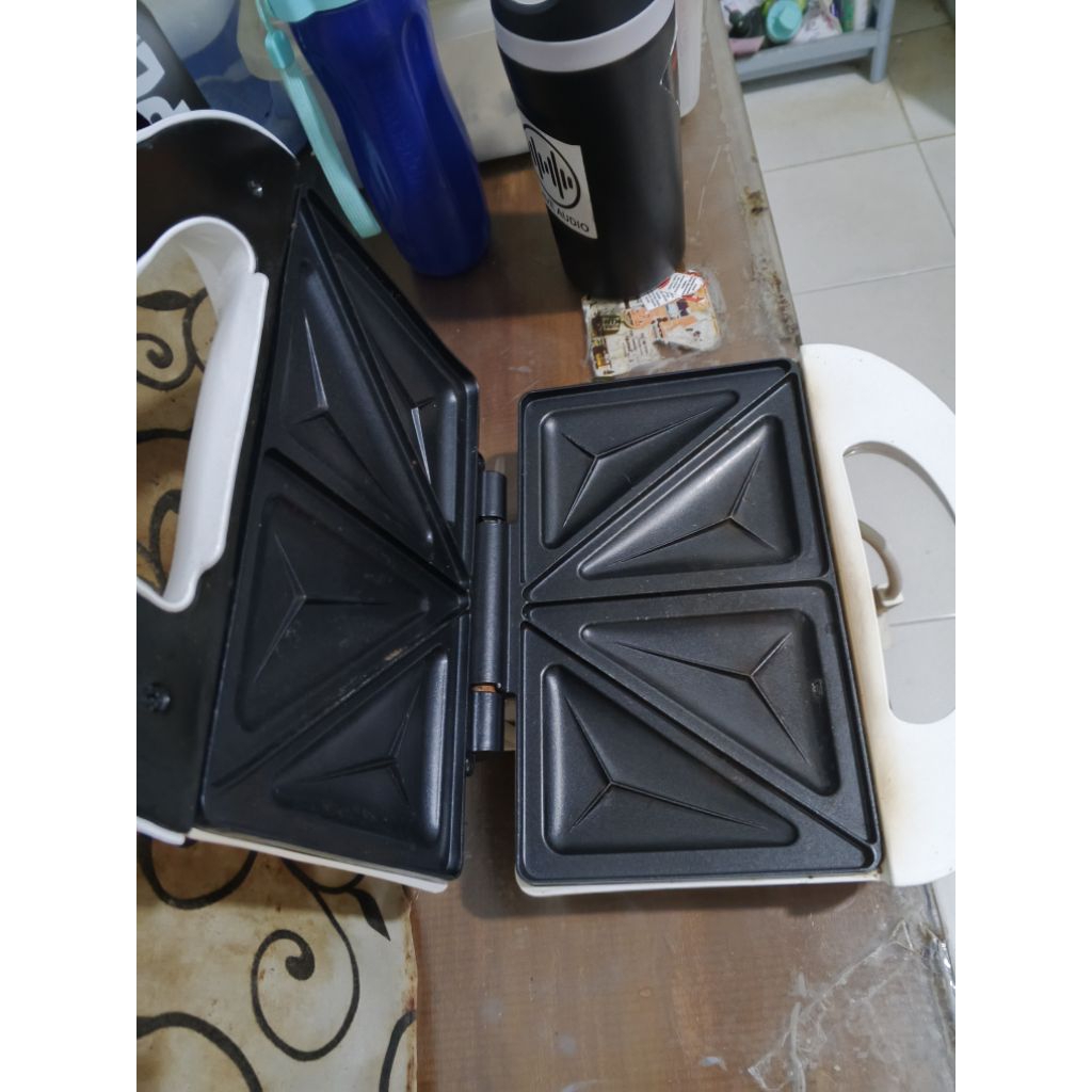 SHARP Sandwich Toaster LIBRE