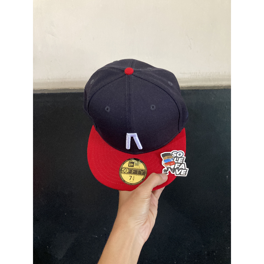 TOPI NEW ERA 5950 PRO MODEL X FEAR OF GOD ESSENTIALS (FOG) X MLB Navy Red ORIGINAL NO BOX