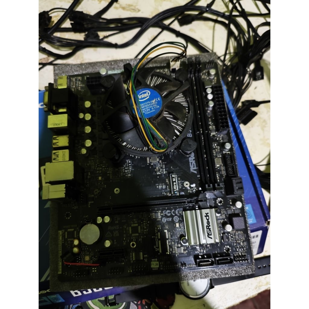 i5 10400f ft Asrock B560M HDV