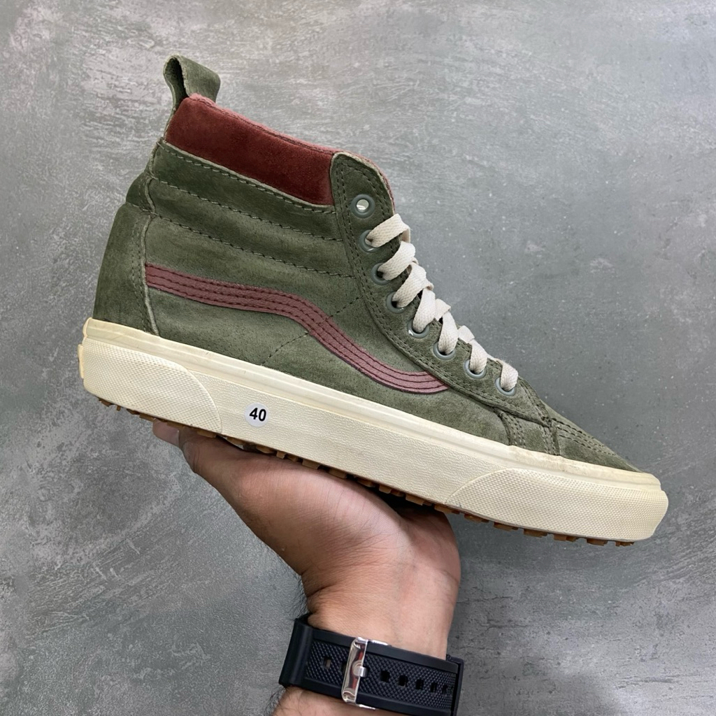 [Size 40] Vans UA Sk8-Hi MTE Deep Lichen Green RT BR Second Original. Harga Barunya 2.8 Juta Rupiah