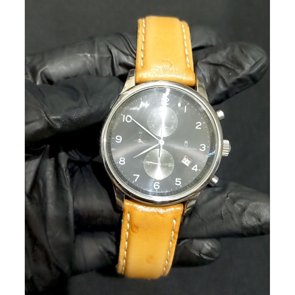 United Arrow by Citizen