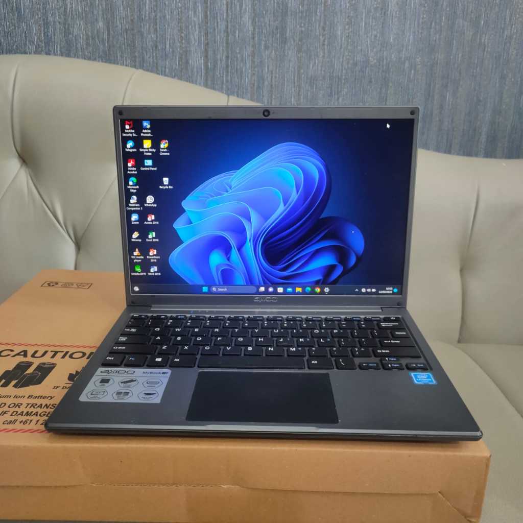 #Ram 6Gb  Laptop Axioo Mybook 14F, Layar 2K, Super Jernih, Seri Baru, Super Slim, Like New, Grey  Sp